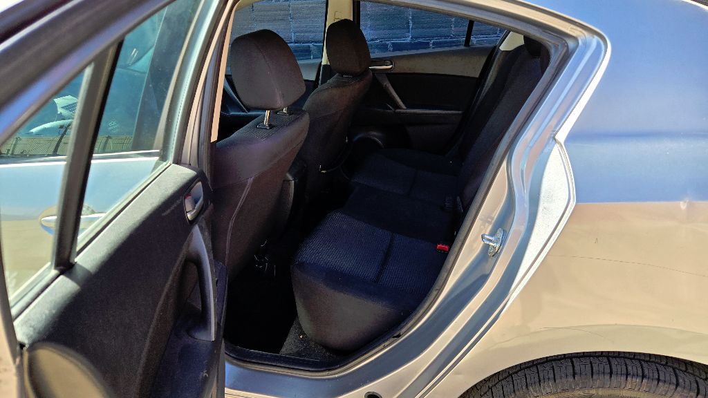 2012 MAZDA MAZDA3