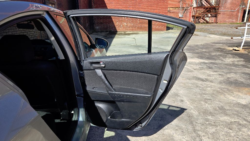2012 MAZDA MAZDA3
