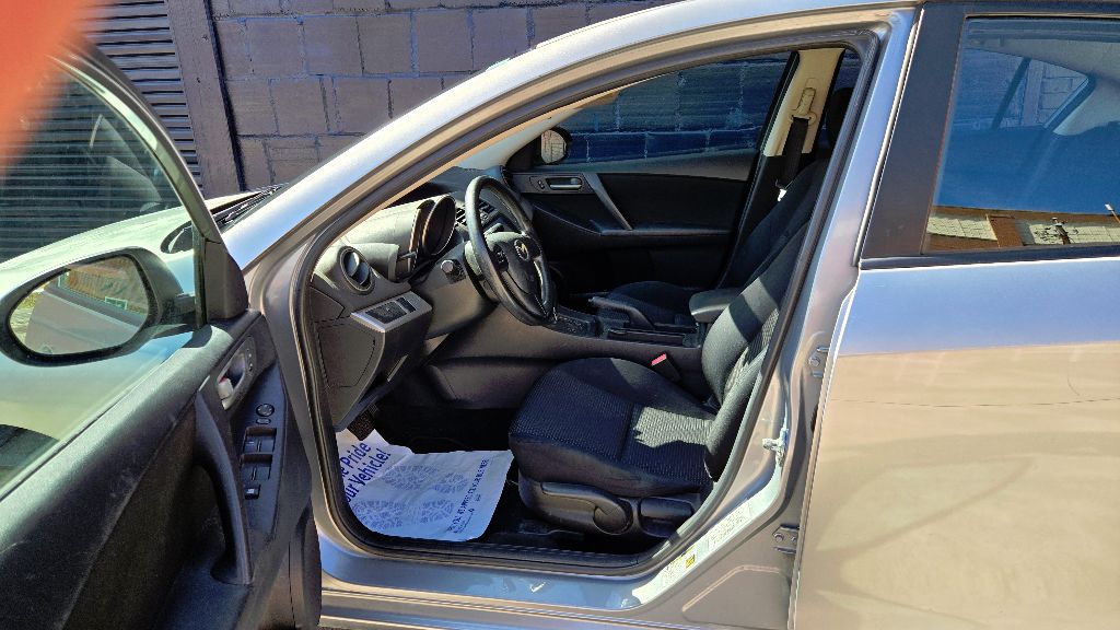 2012 MAZDA MAZDA3