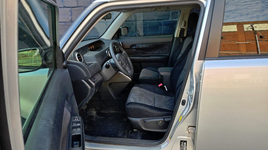 2013 Scion xB