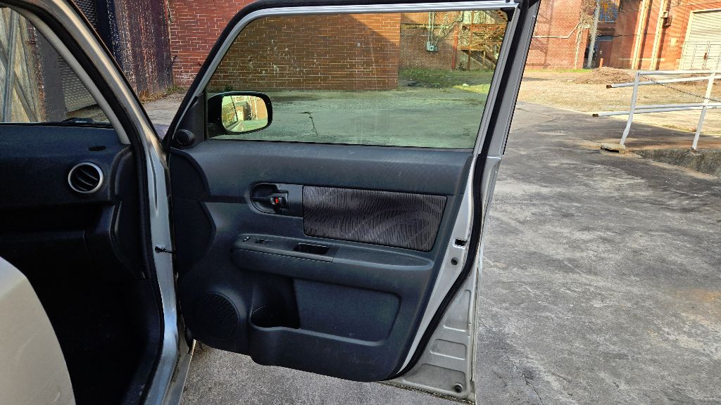 2013 Scion xB