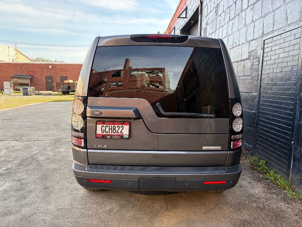 2015 Land Rover LR4 - $10,900