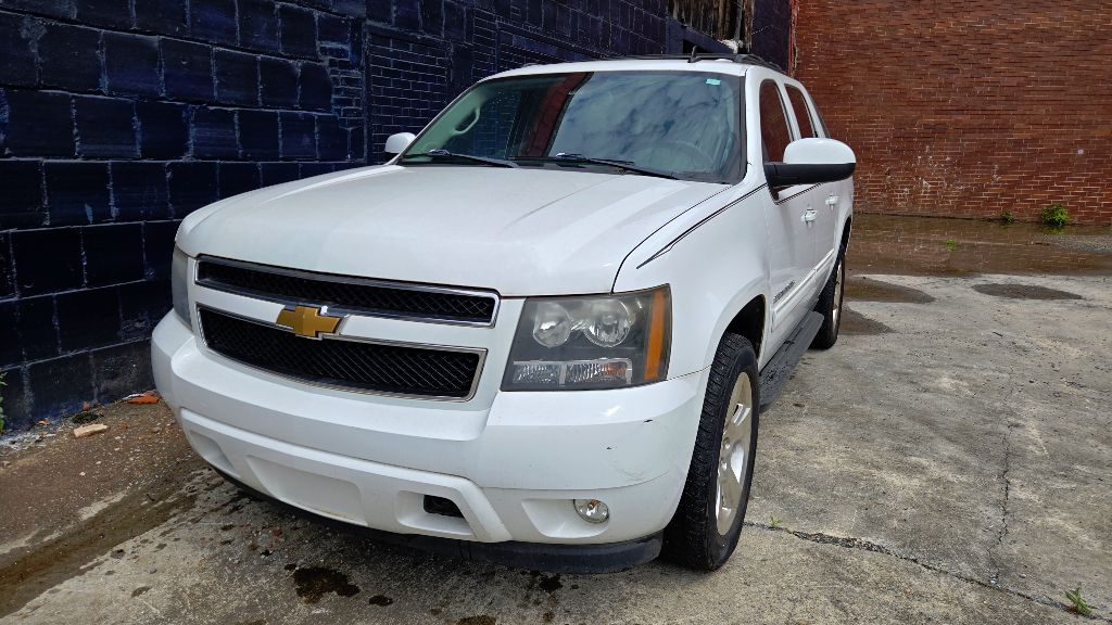 2012 Chevrolet Avalanche LS