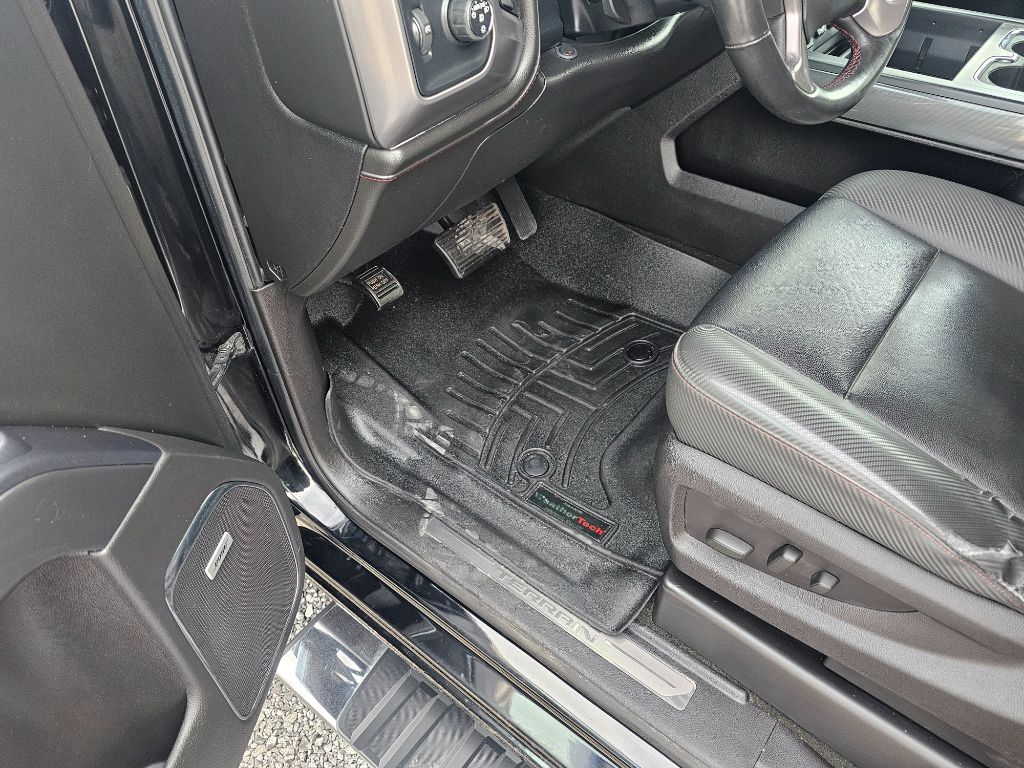 2015 GMC Sierra 1500 SLT photo