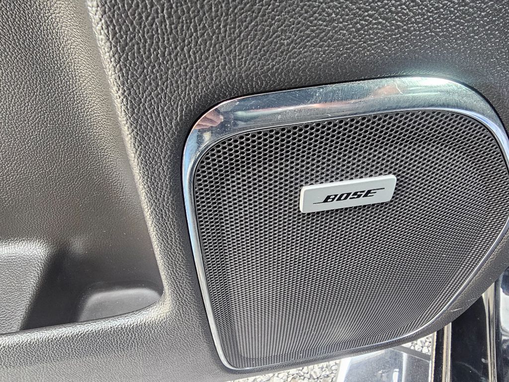 2015 GMC Sierra 1500 SLT photo