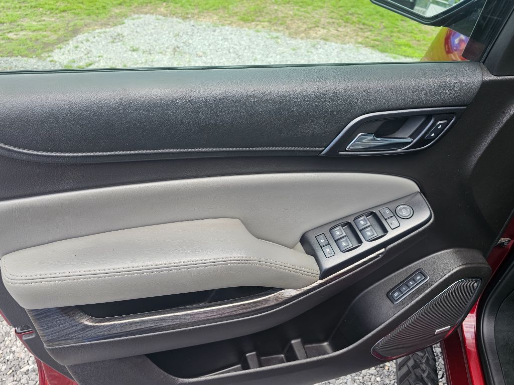 2017 Chevrolet Tahoe LT photo
