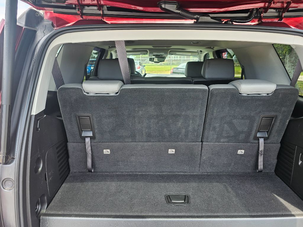 2017 Chevrolet Tahoe LT photo