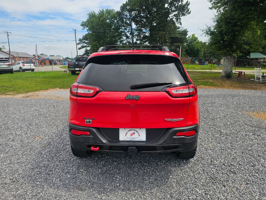 2018 Jeep Cherokee - $15,450