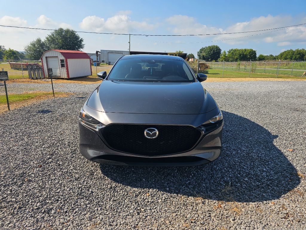 2019 MAZDA MAZDA3 - $9,900