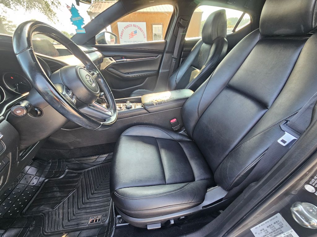 2019 MAZDA MAZDA3 - $9,900