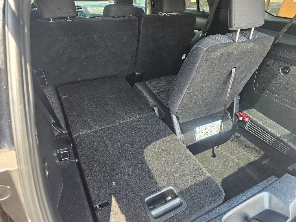 2018 Ford Explorer - $15,995