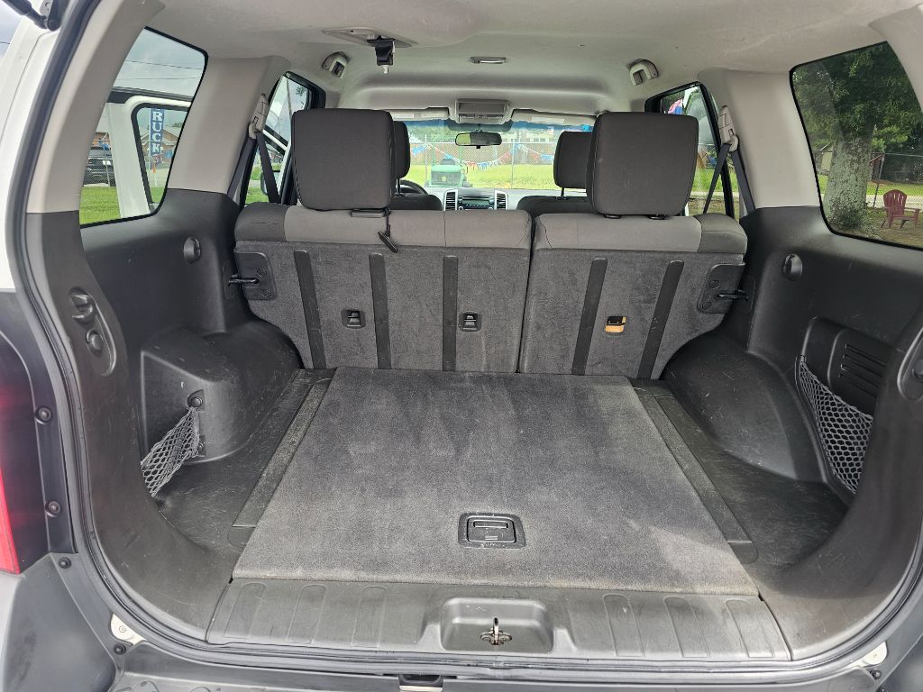 2014 Nissan Xterra - $11,500