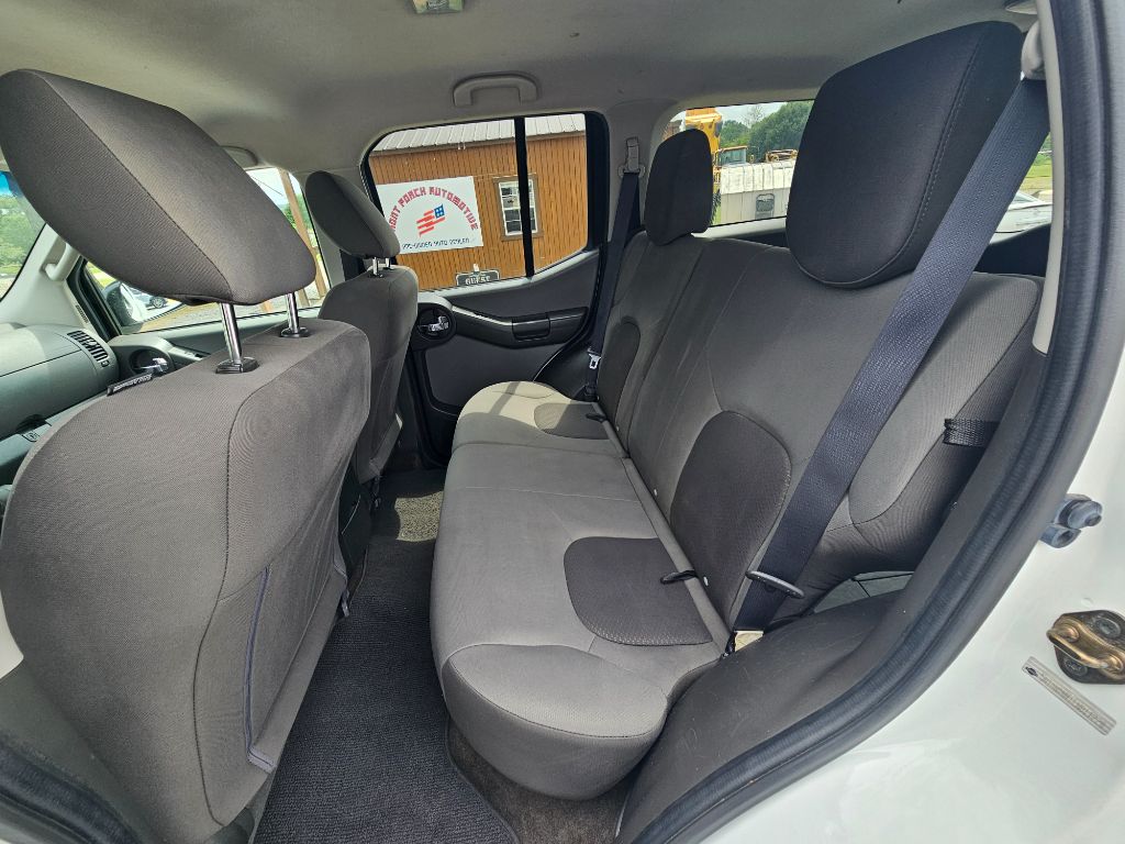 2014 Nissan Xterra - $11,500