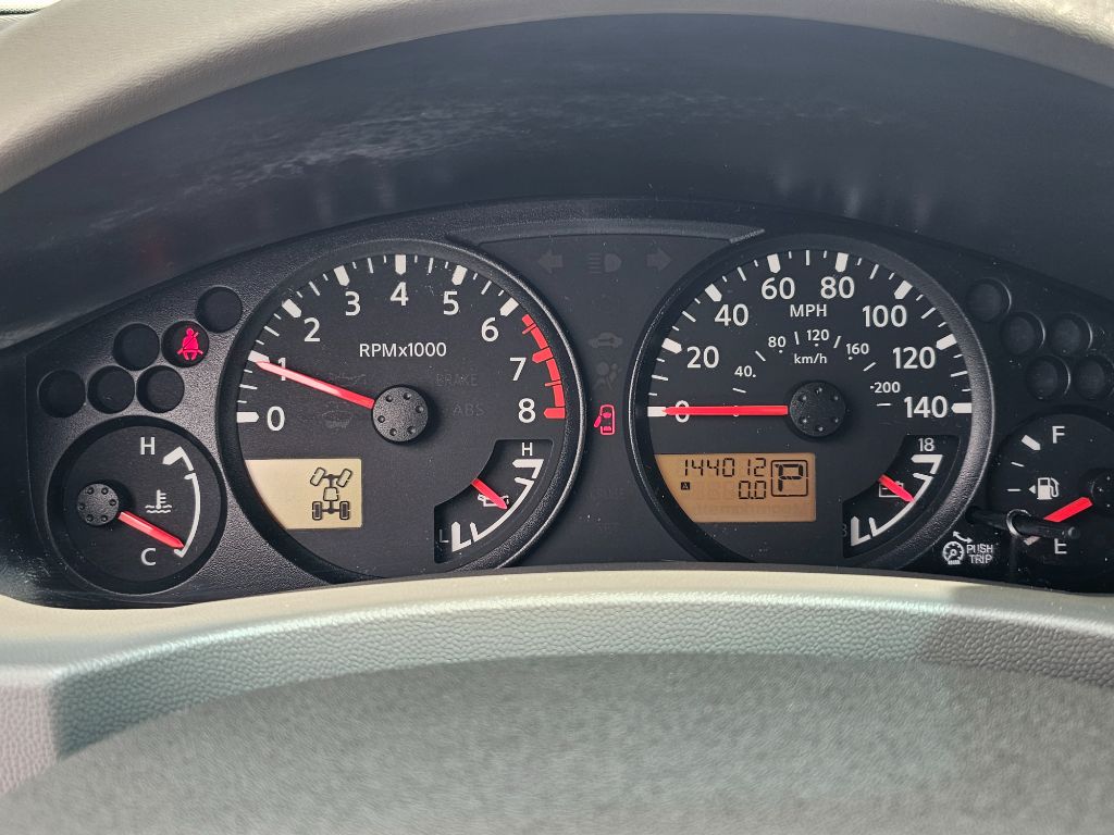 2014 Nissan Xterra - $11,500