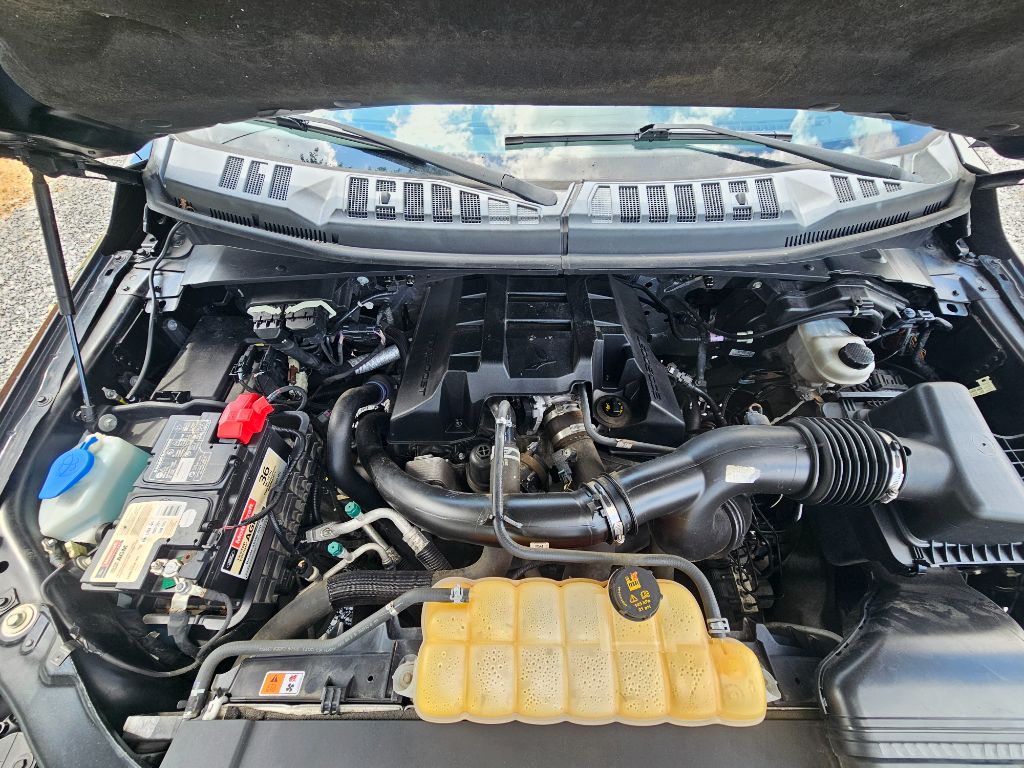 2017 Ford F150 - $18,995