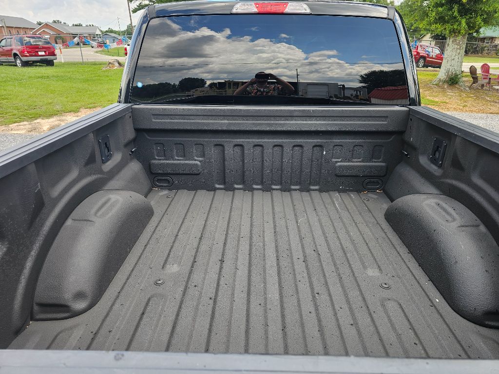 2017 Ford F150 - $18,995