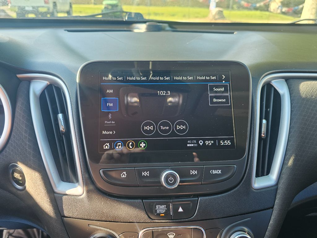 2021 Chevrolet Malibu - $17,995