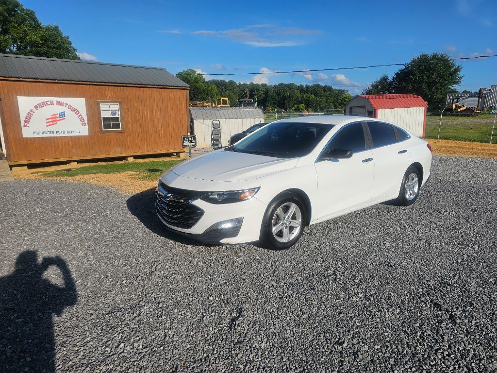 2021 Chevrolet Malibu - $17,995
