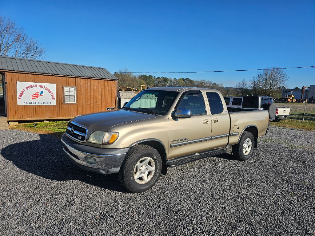 2002 Toyota Tundra SR5 V8 photo
