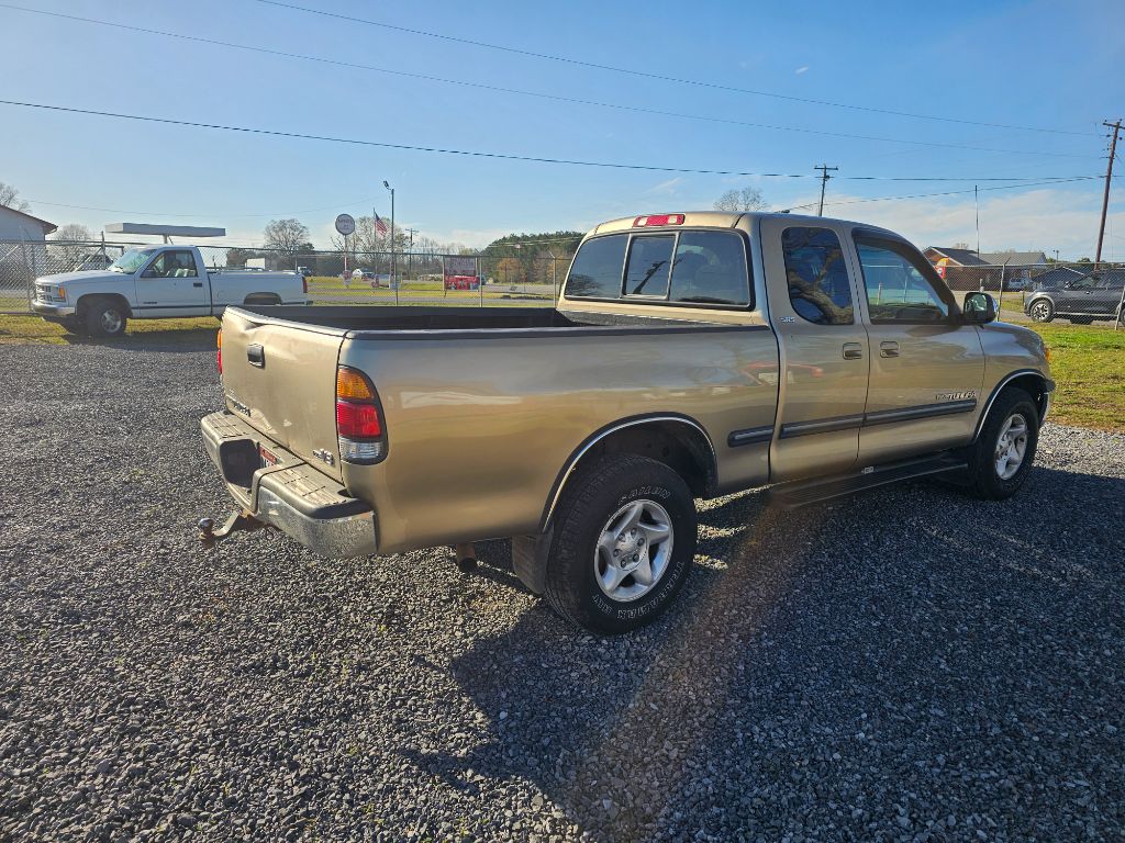 2002 Toyota Tundra SR5 V8 photo