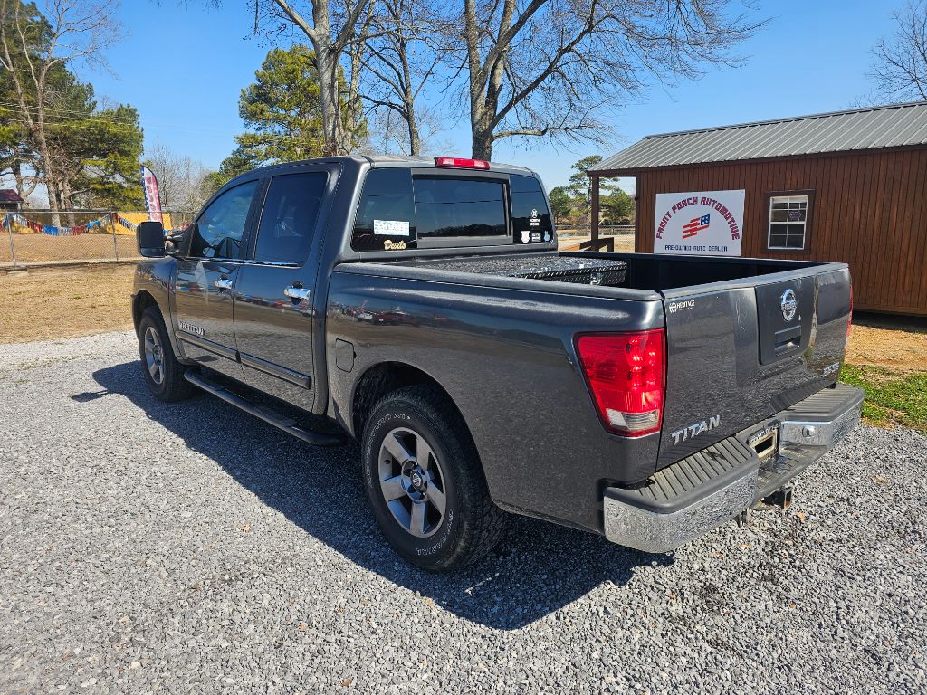 2005 Nissan Titan - $5,250