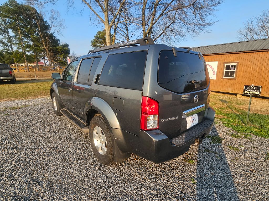 2007 Nissan Pathfinder - $6,300