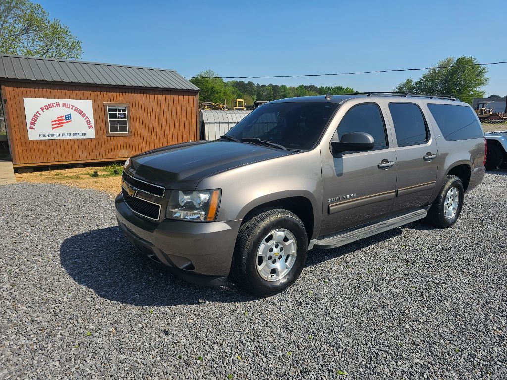 2012 Chevrolet Suburban - $6,995