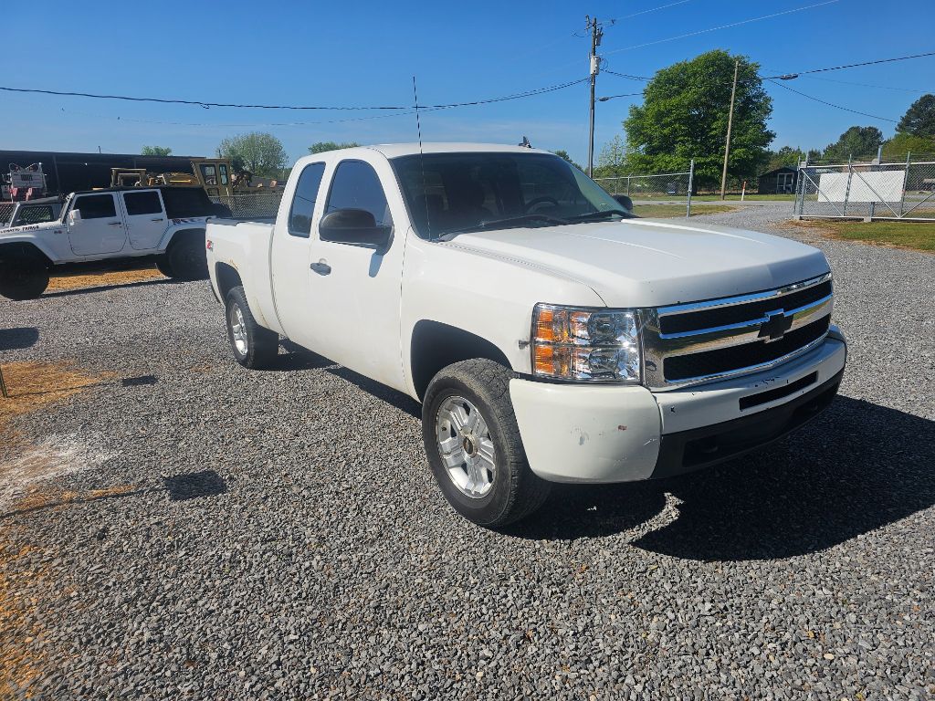 2008 Chevrolet Silverado 1500 - $6,995
