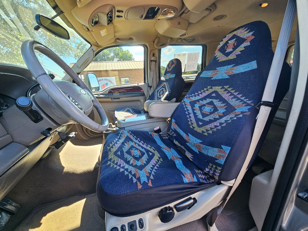 2003 Ford Excursion - $11,899