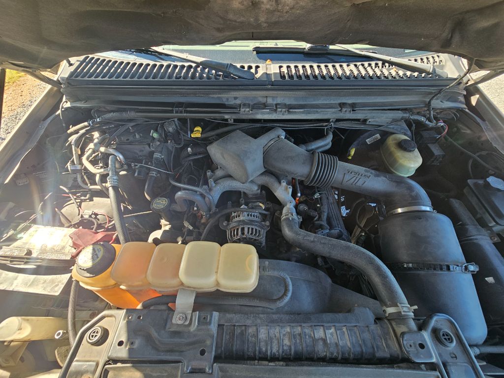 2003 Ford Excursion - $11,899