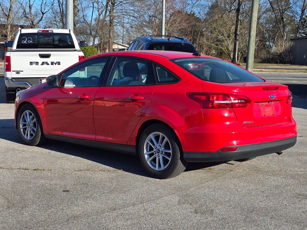 2015 Ford Focus SE photo