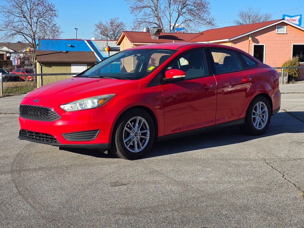 2015 Ford Focus SE photo