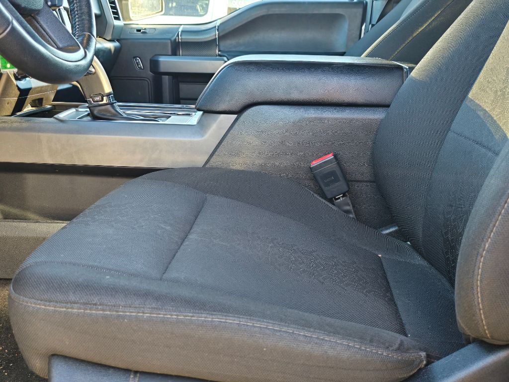 2020 Ford F150 XLT photo