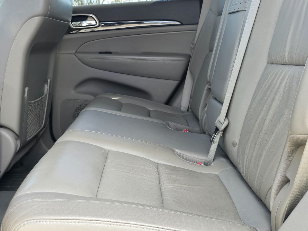 2012 Jeep Grand Cherokee Laredo X photo