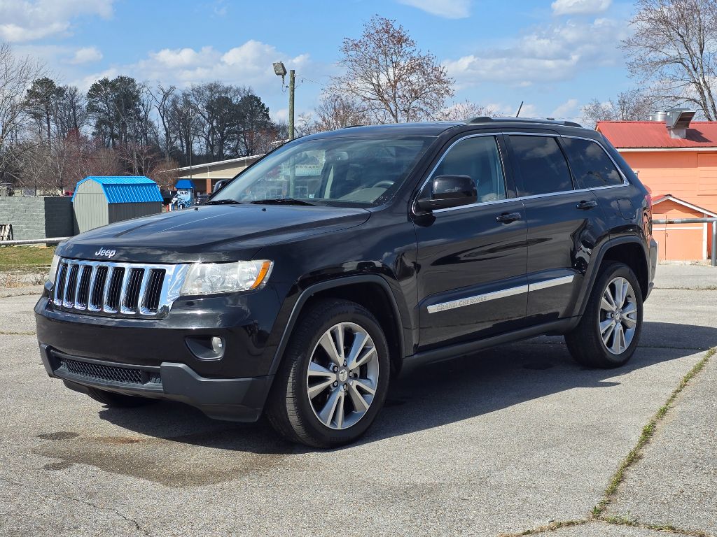 2012 Jeep Grand Cherokee Laredo X photo