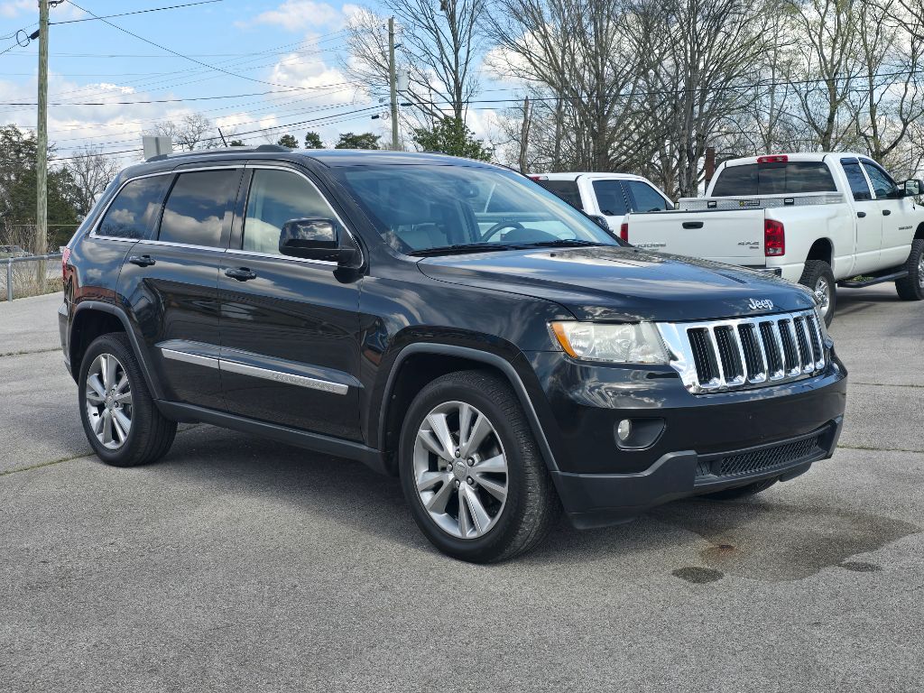 2012 Jeep Grand Cherokee Laredo X photo