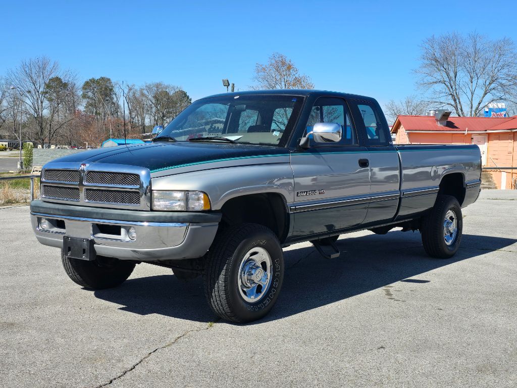 1996 Dodge RSX Laramie SLT photo