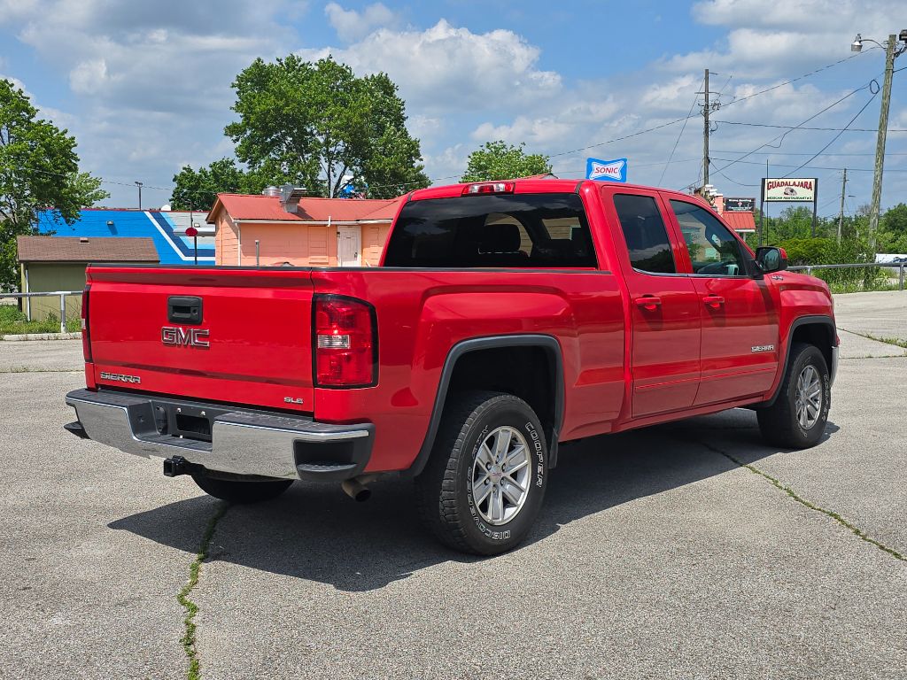 2015 GMC Sierra 1500 SLE photo