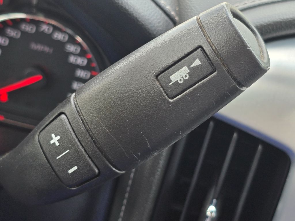 2015 GMC Sierra 1500 SLE photo