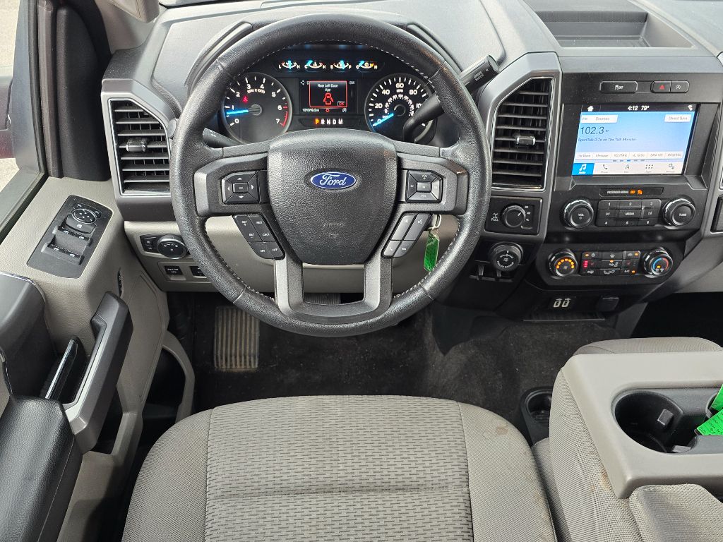 2019 Ford F150 XLT photo