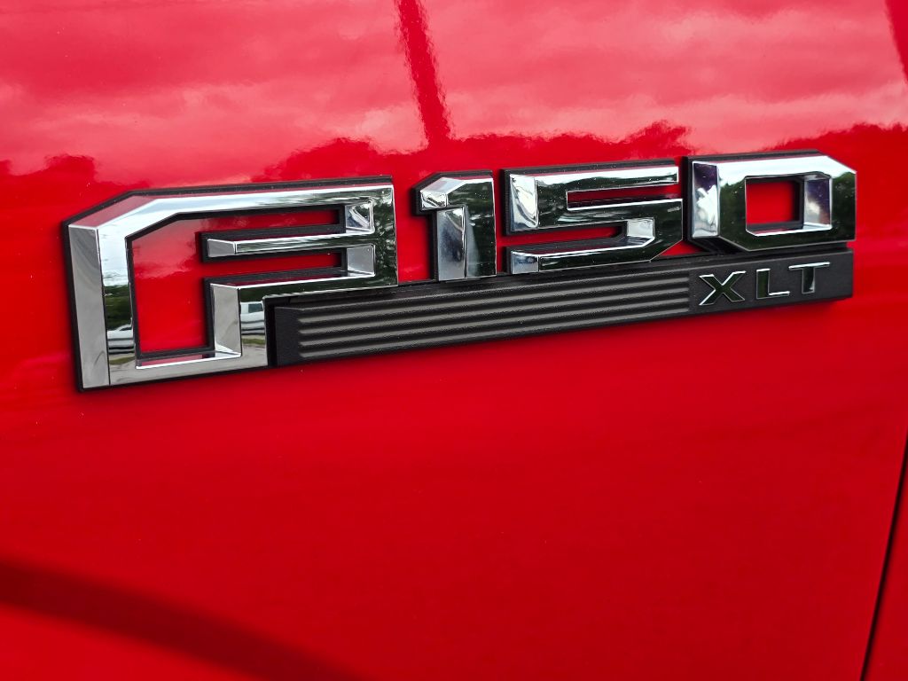 2019 Ford F150 XLT photo