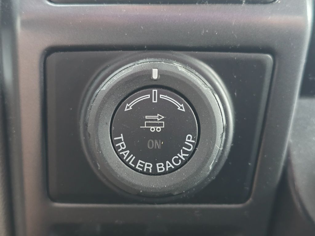 2019 Ford F150 XLT photo
