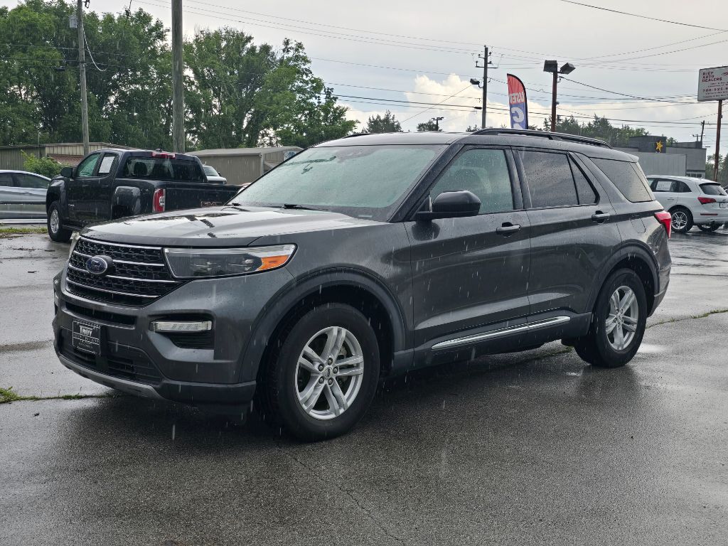 2020 Ford Explorer XLT photo