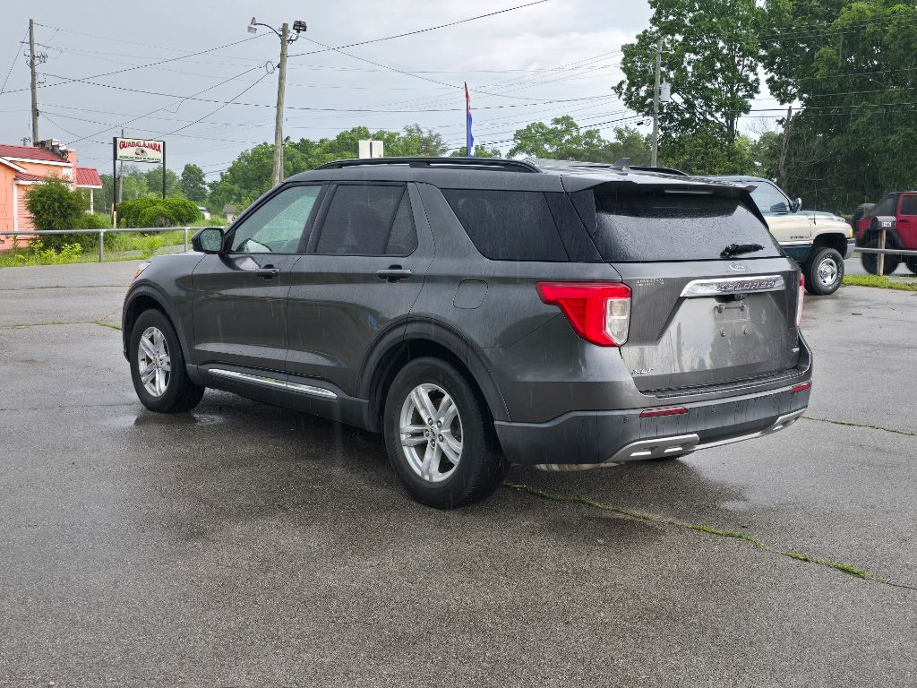 2020 Ford Explorer XLT photo