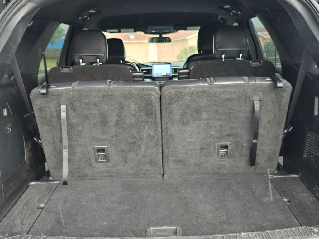 2020 Ford Explorer XLT photo
