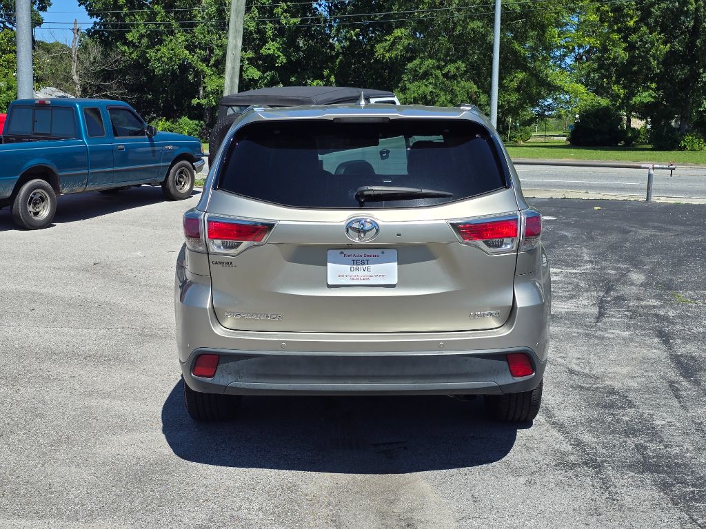2016 Toyota Highlander Limited photo