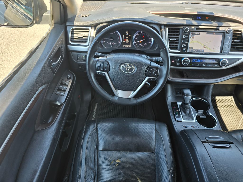 2016 Toyota Highlander Limited photo