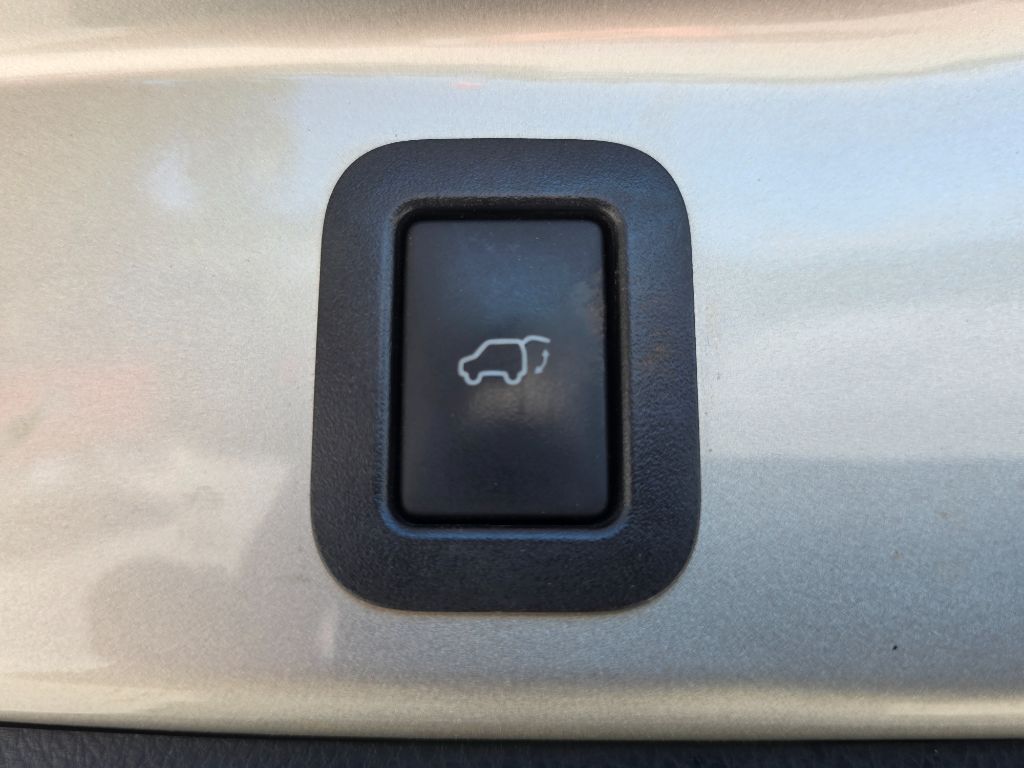 2016 Toyota Highlander Limited photo