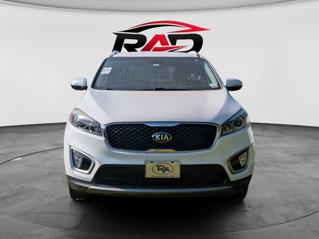 2017 Kia Sorento - $12,695