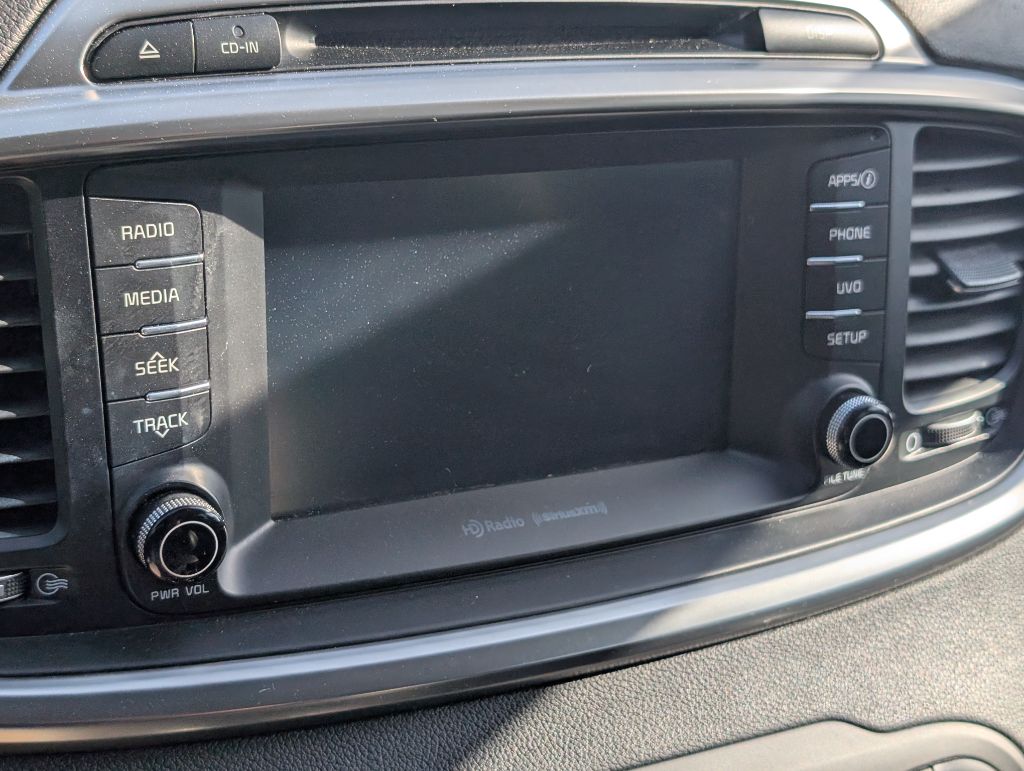2017 Kia Sorento - $12,695